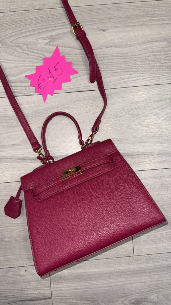 Borsa Kelly