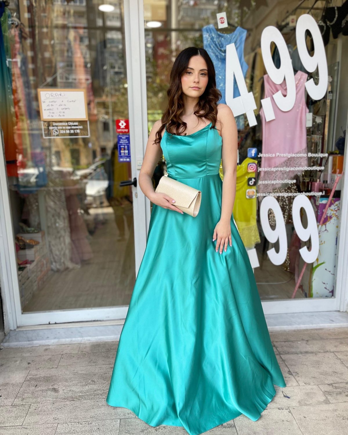 eee8a69c-cfe2-4875-abfc-a2390a0efc8c